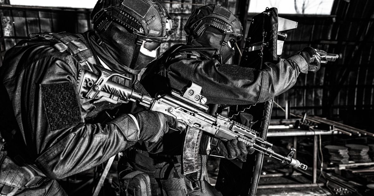 El mejor equipamiento básico militar y policial